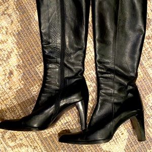 Talk black boots